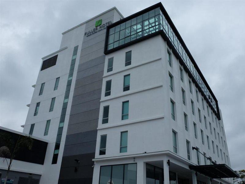 Fuller Hotel Kulim Exterior photo